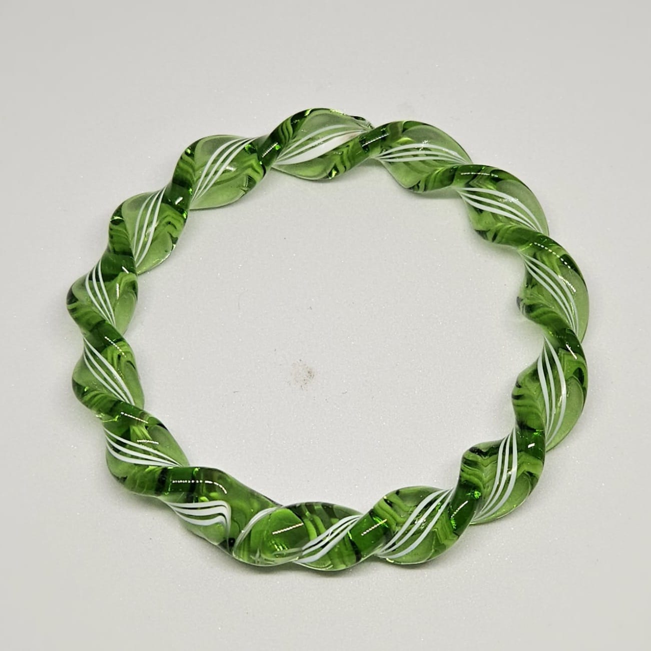 NY Lifestyles Twisted Design Crystal Glass Bangle – Handmade, Colorful Bohemian Glass Jewelry for Women, Lightweight & Unique, Fashionable Ethnic Bracelet (Green)