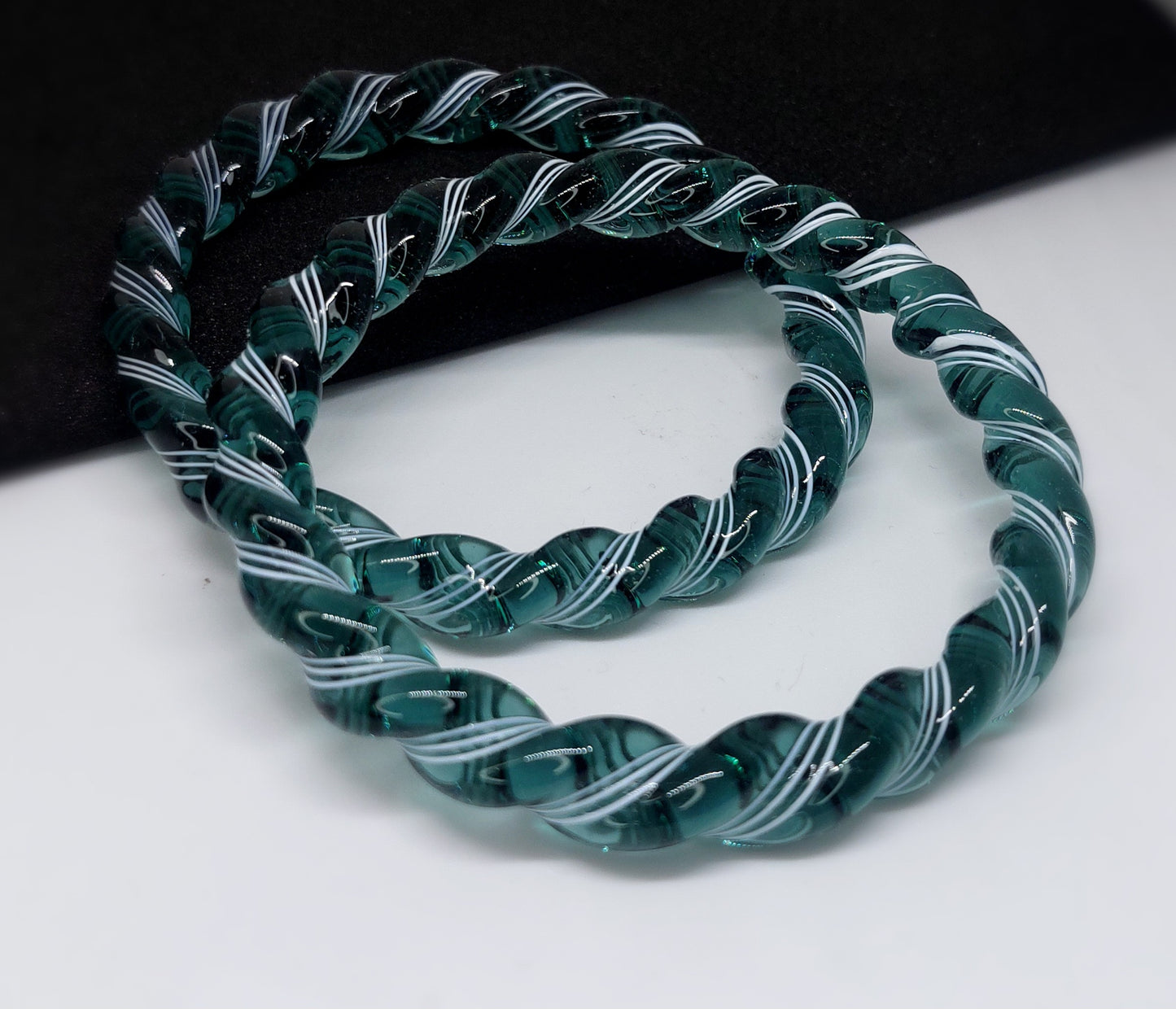 NY Lifestyles Twisted Design Crystal Glass Bangle – Handmade, Colorful Bohemian Glass Jewelry for Women, Lightweight & Unique, Fashionable Ethnic Bracelet (Sea Green)