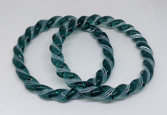 NY Lifestyles Twisted Design Crystal Glass Bangle – Handmade, Colorful Bohemian Glass Jewelry for Women, Lightweight & Unique, Fashionable Ethnic Bracelet (Sea Green)